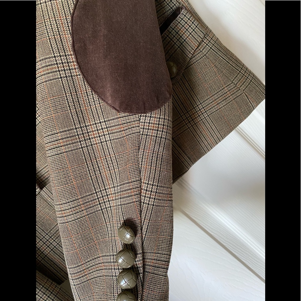 🦋KENAR PLAID ELBOW PATCH SHORT SUIT BLAZER 🦋 - Picture 3 of 9